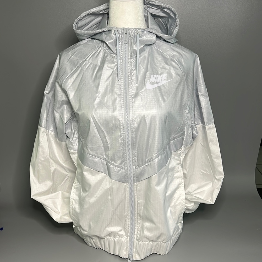 NIKE Women Zip Up Windbreaker Jacket
